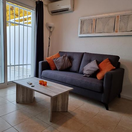 Immaculate And Modern 1 Bedroomed Apartment Denia Kültér fotó