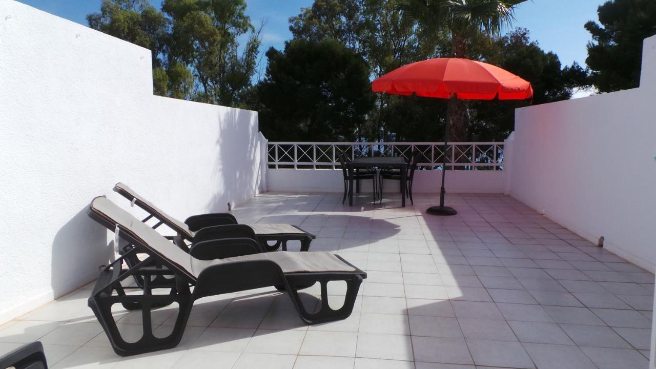 Immaculate And Modern 1 Bedroomed Apartment Denia Kültér fotó