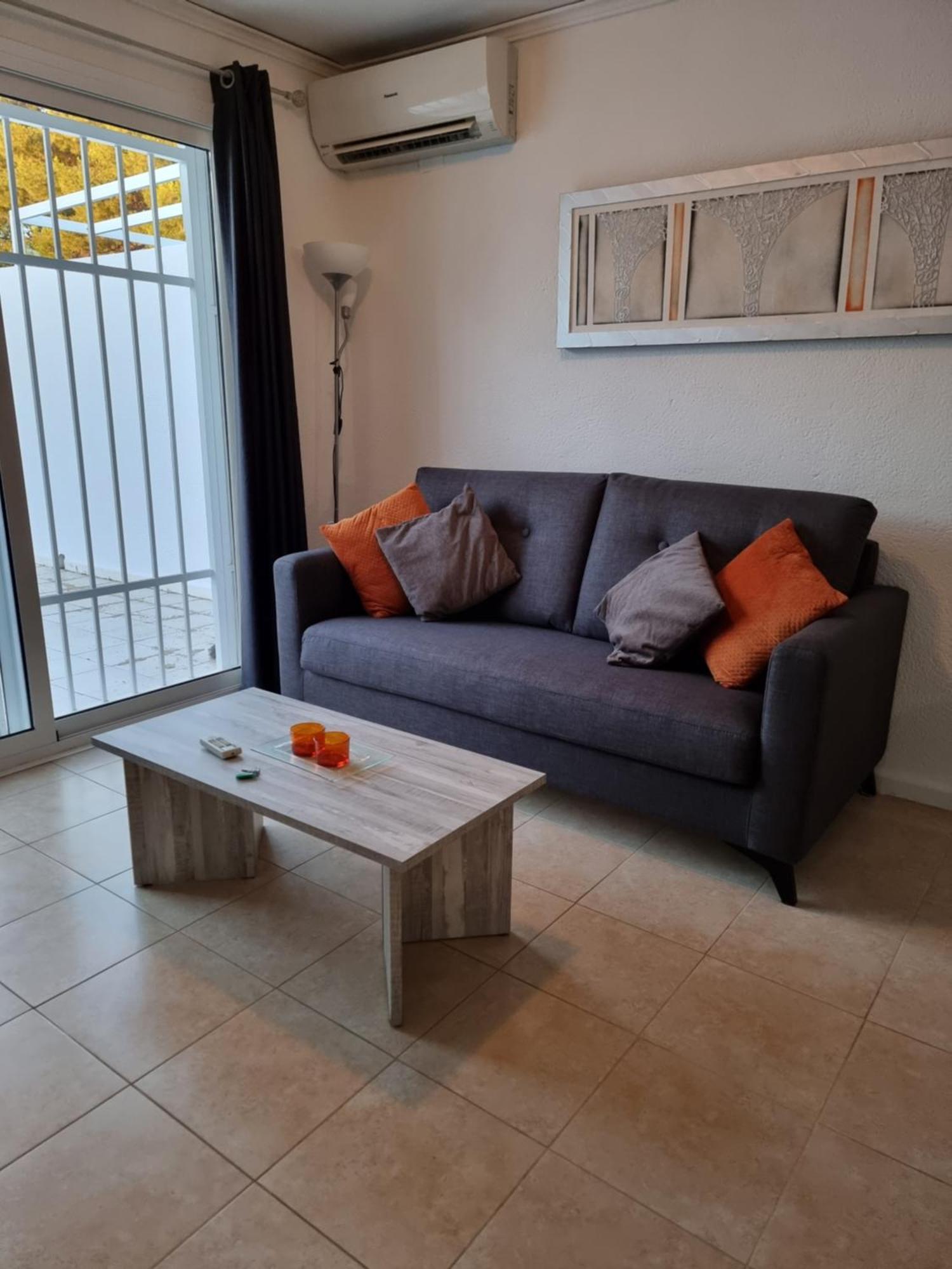 Immaculate And Modern 1 Bedroomed Apartment Denia Kültér fotó